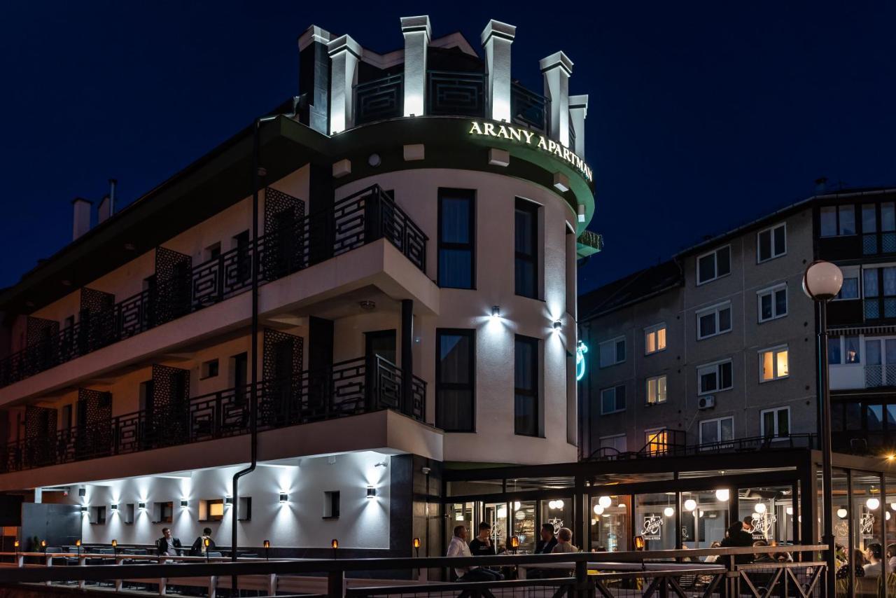 Arany Apartman Miskolc Esterno foto