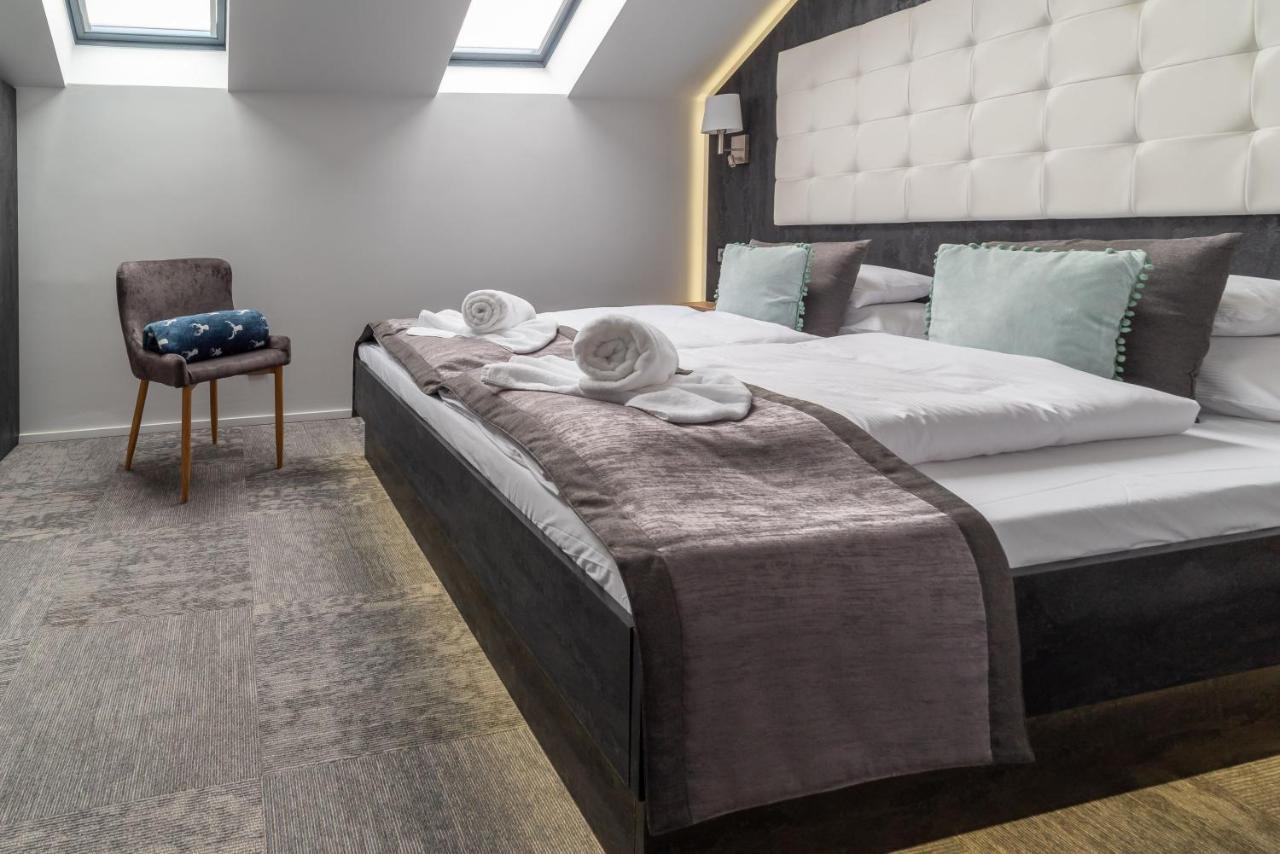 Arany Apartman Miskolc Esterno foto