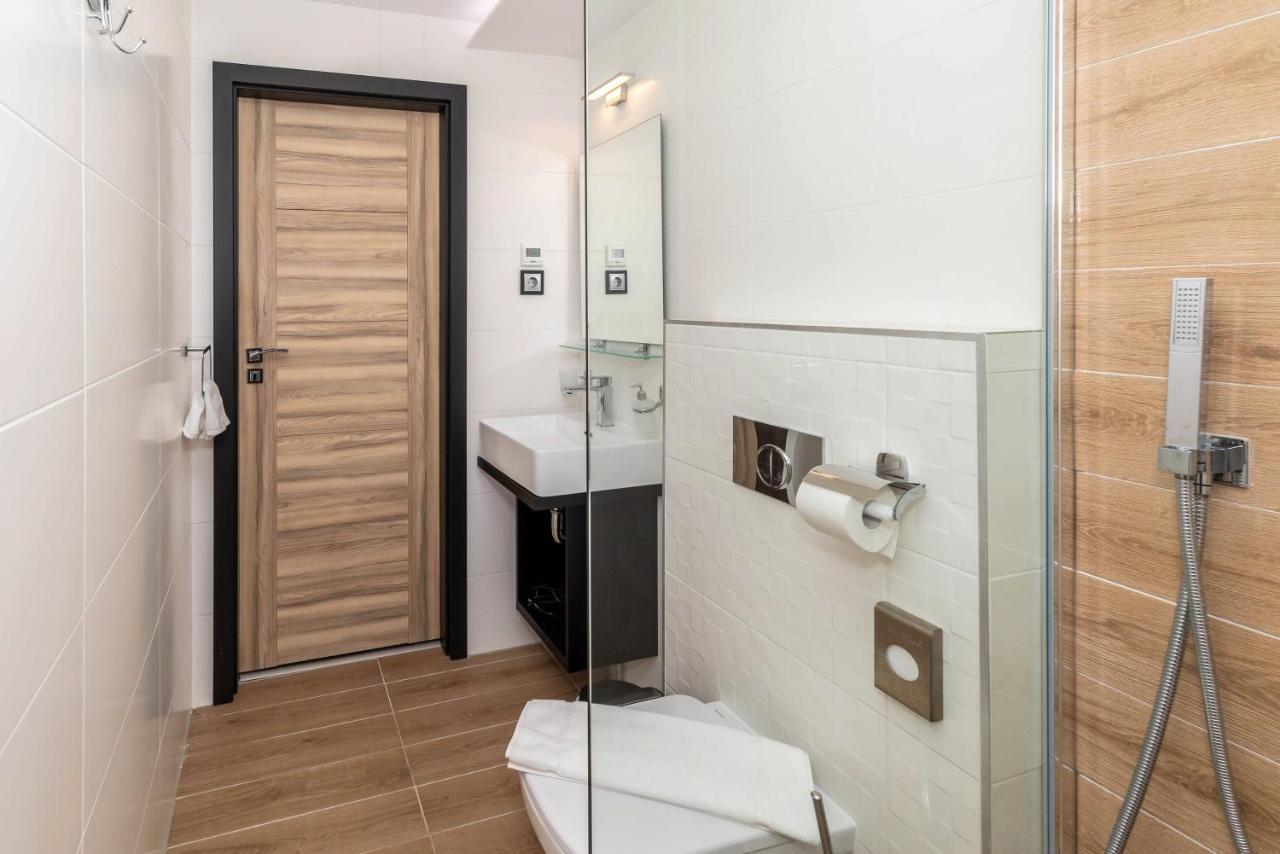 Arany Apartman Miskolc Esterno foto