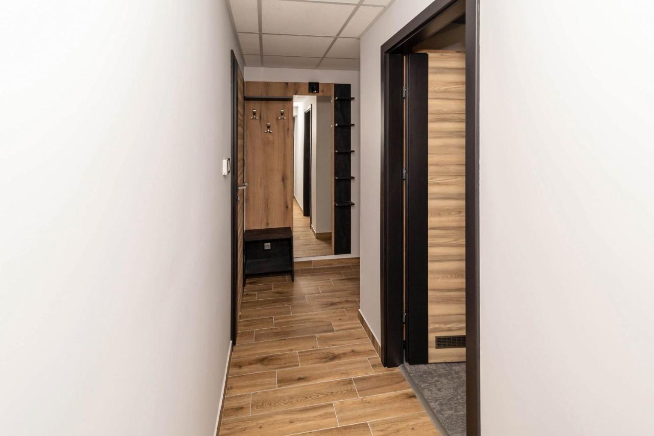 Arany Apartman Miskolc Esterno foto