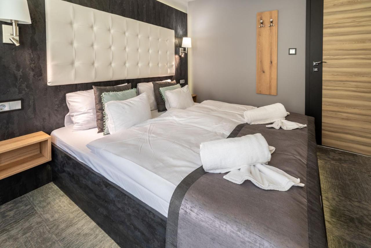 Arany Apartman Miskolc Esterno foto