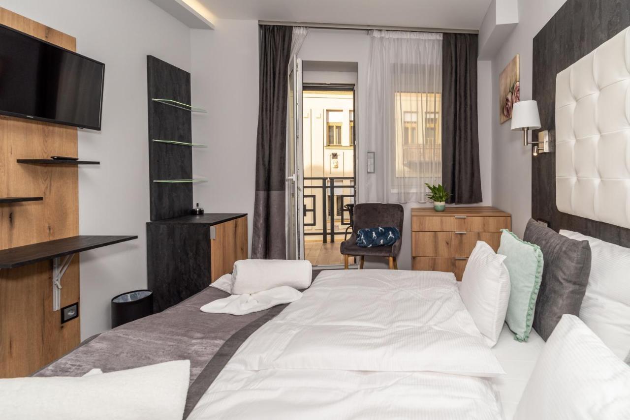 Arany Apartman Miskolc Esterno foto