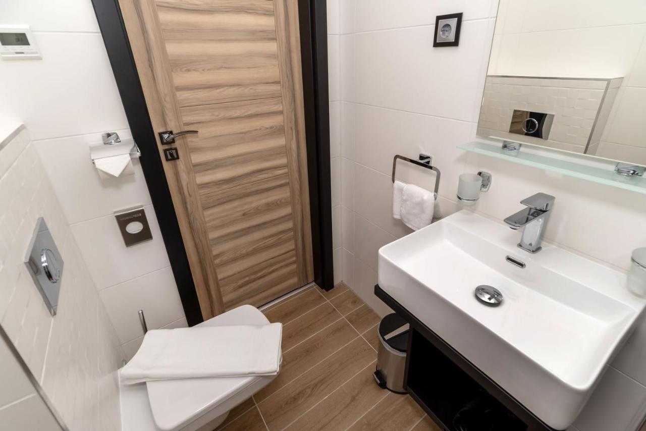Arany Apartman Miskolc Esterno foto